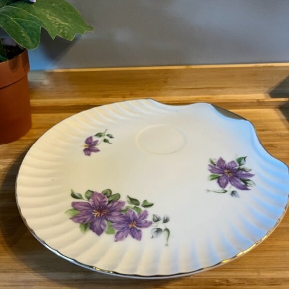 Vintage cup and plate snack set cup saucer purple violet clematis flowers - Picture 4 of 6